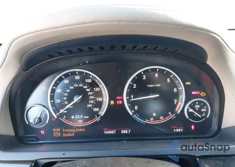 2013 BMW 750Li xDrive z USA, uszkodzony, nr VIN WBAYF8C52DD139937